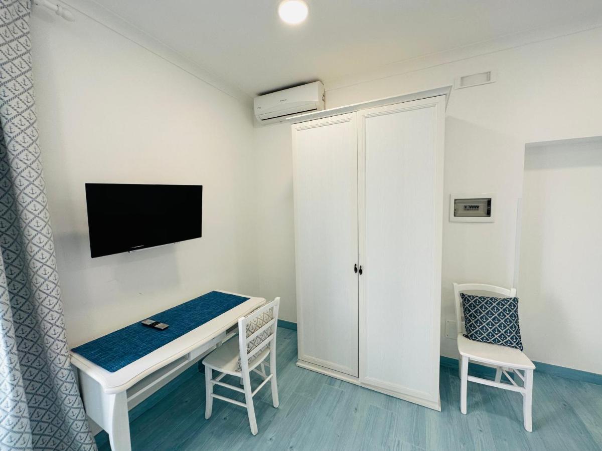 Sky Ponza - Immobilevante Ngoại thất bức ảnh