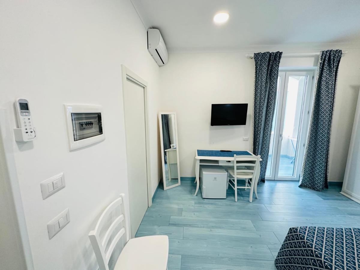 Sky Ponza - Immobilevante Ngoại thất bức ảnh